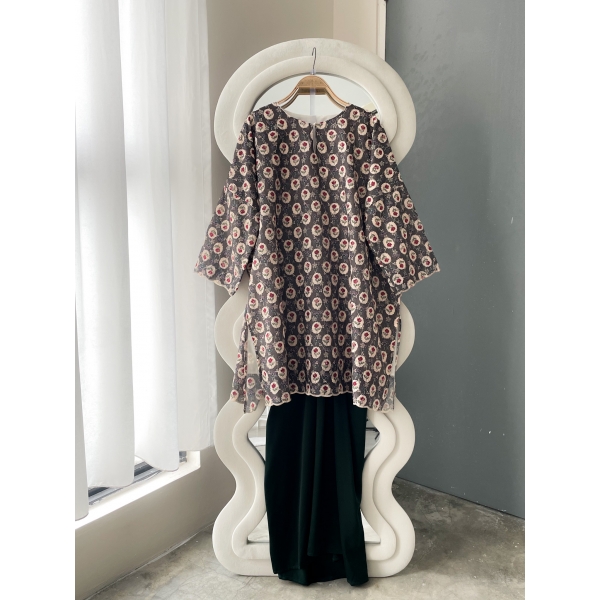 Rosey Embroidery Tunic